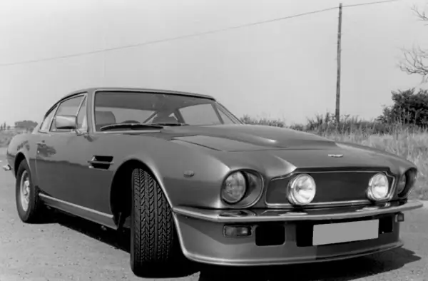 Click to Enlarge PIRELLI P7 Tires - Aston Martin V8 Oscar India Vantage