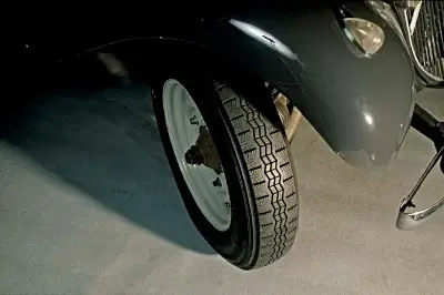 Citroen Traction Avant Tires