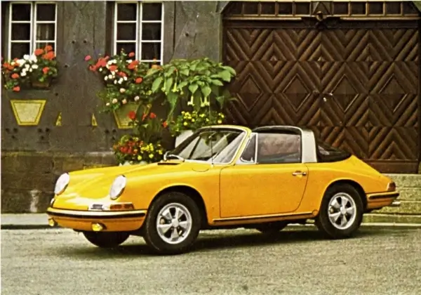 1966 Porsche 911 Targa Tires
