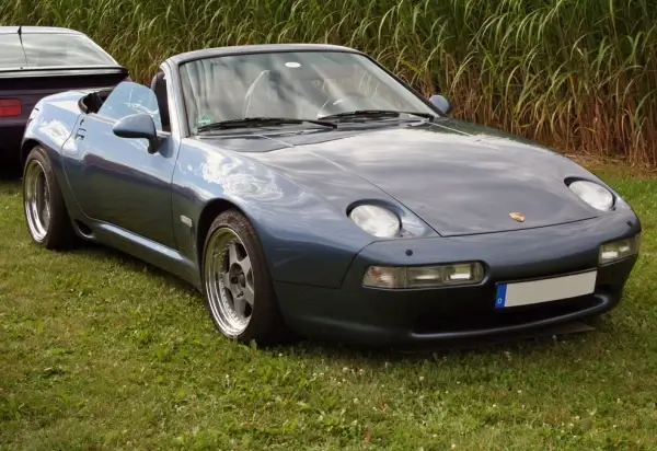 Click to Enlarge Porsche 928 GTS Tires