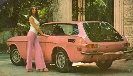 Volvo 1800ES Tires